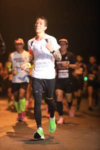 BIB: 465
                            <button type="button" onclick="openModal(9088938)" class="btn btn-primary btn-sm float-right btn-popup" data-toggle="modal" data-target=".modal-high-quality">
                        <i class="fas fa-shopping-cart"></i> Add to Cart
                    </button>
                                            <button type="button" onclick="isThisMe(9088938, true)" class="btn btn-success btn-sm float-right btn-popup btn-isme hidden" data-toggle="tooltip" data-placement="bottom" title="นี่คือรูปของคุณใช่ไหม คลิกที่นี่เพื่อเอาเข้าอัลบั้ม">
                        <i class="fas fa-plus"></i> Add to album
                    </button>
                    <button type="button" onclick="isThisMe(9088938, false)" class="btn btn-warning btn-sm float-right btn-popup btn-isnotme hidden">
                        <i class="fas fa-ban"></i> Remove from album
                    </button>